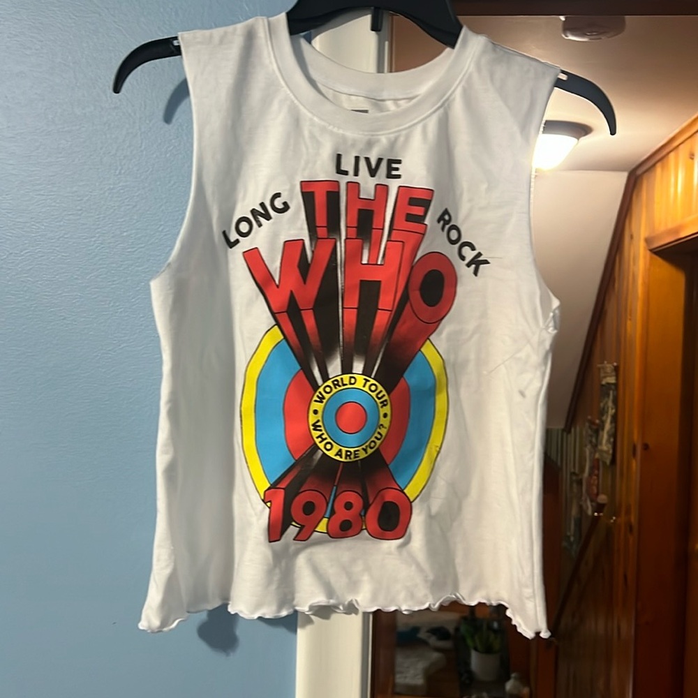 NWOT “the who” crop top